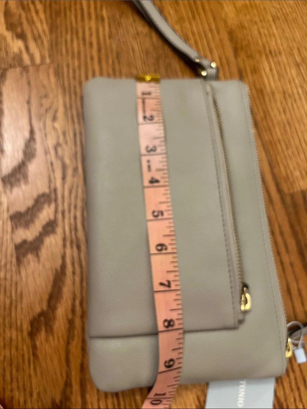 Antonio Melani NWT Gray 100% Leather Wristlet Clutch Zip Purse Luxury